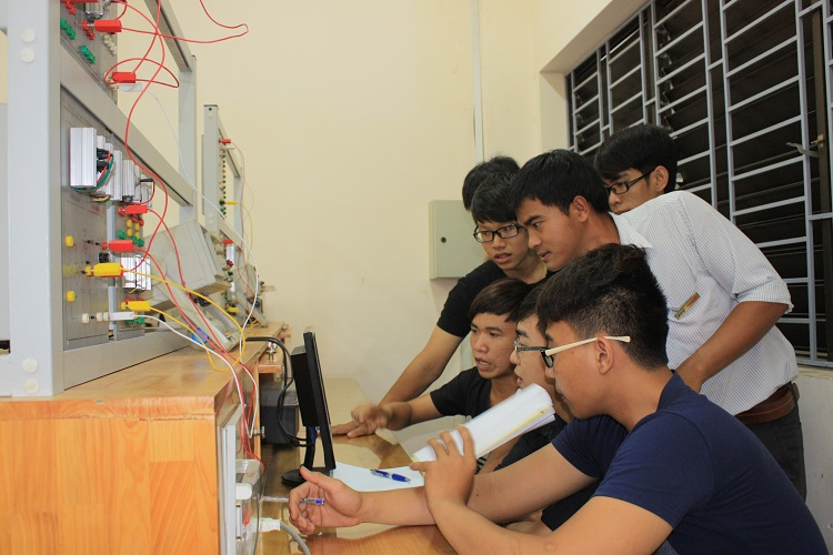 Công nghệ Kỹ thuật Cơ Điện Tử - Mở rộng việc làm Công nghệ Kỹ thuật Cơ Điện Tử - Mở rộng việc làm