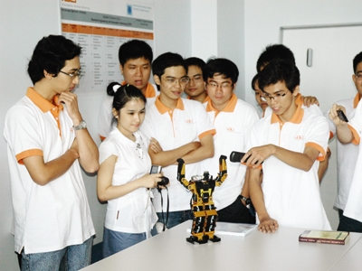 Bad language skills, mechanism hinder Vietnam’s education integration Bad language skills, mechanism hinder Vietnam’s education integration