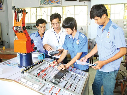 Mỏ vàng chưa đánh thức của giáo dục Việt Nam Mỏ vàng chưa đánh thức của giáo dục Việt Nam