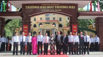 Ha Nam-based Vietnam University of Commerce unveiled Ha Nam-based Vietnam University of Commerce unveiled