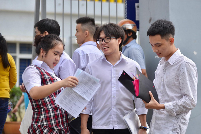 Ôn thi môn tiếng Anh: trau dồi vốn từ vựng, vững ngữ pháp Ôn thi môn tiếng Anh: trau dồi vốn từ vựng, vững ngữ pháp