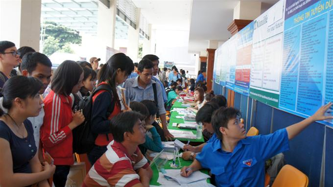 Chuộng người có thể kiêm nhiệm nhiều việc Chuộng người có thể kiêm nhiệm nhiều việc