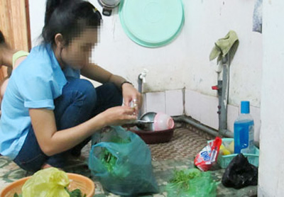 Unsuspecting students turned into domestic help Unsuspecting students turned into domestic help