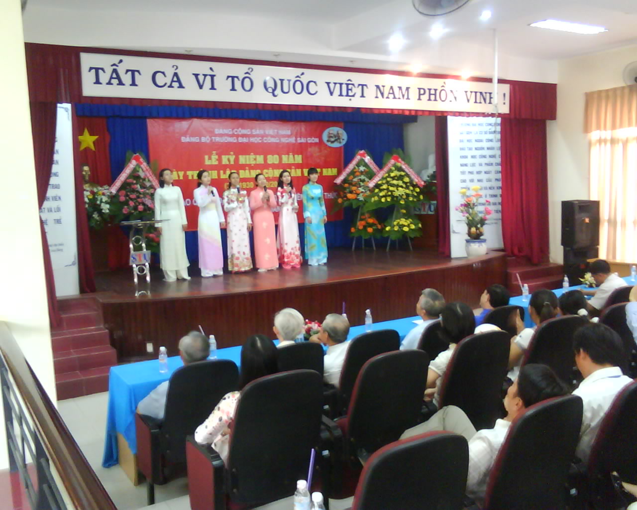Đảng Ủy trường, long trọng tổ chức Lễ kỷ niệm 80 năm Ngày thành lập Đảng Cộng sản Việt Nam