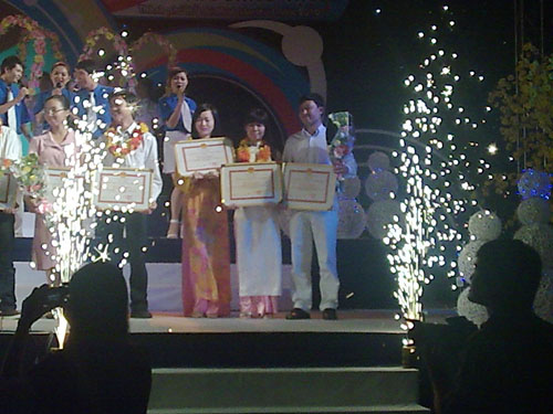 Đề tài NCKH của sinh viên Trường ĐH Công nghệ Sài Gòn  đạt giải I cuộc thi Eureka năm 2009