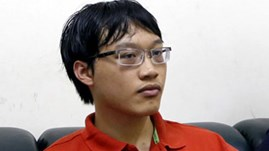 Vietnamese student excels in Singapore