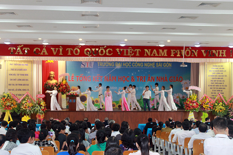 STU tổ chức Lễ tổng kết và tri ân nhà giáo nhân ngày Nhà giáo Việt Nam