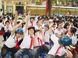 Vietnamese students can skip grades, MOET says