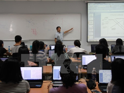 English to be second university language in Vietnam