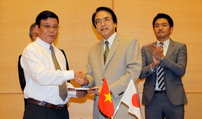 Japan supplies $850k to Vietnamese education, health projects