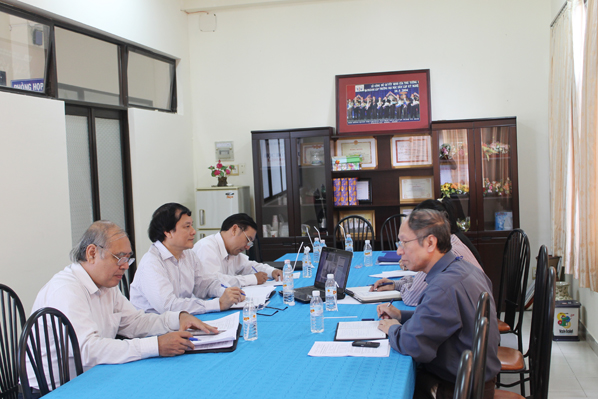Thanh tra Bộ GD & ĐT làm việc với Trường ĐH Công Nghệ Sài Gòn về việc xét tuyển nguyện vọng 2
