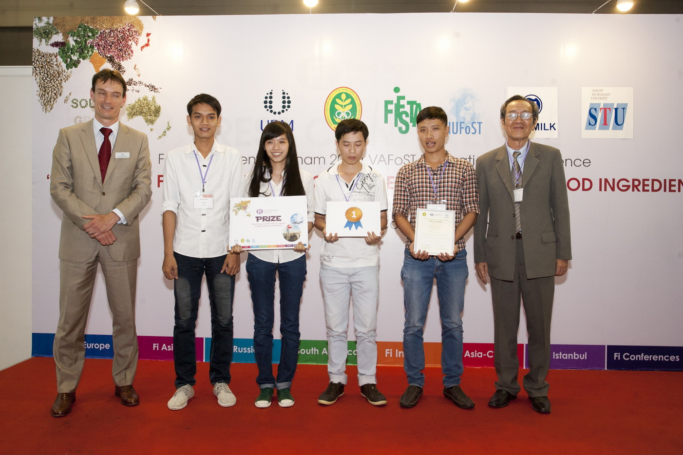 Sinh viên STU đoạt Giải Nhất cuộc thi “Thực phẩm an toàn cho tài năng trẻ”