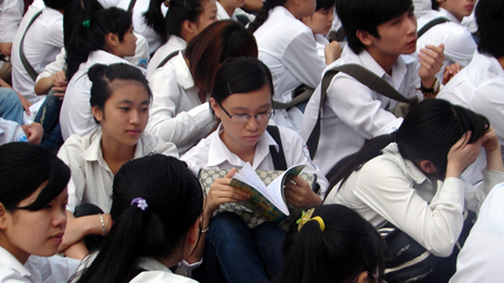 Educators complain of outdated, abstruse textbooks
