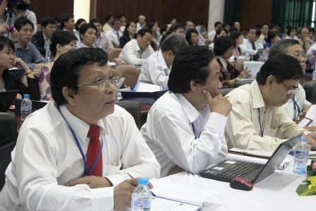 Giáo dục ĐH Việt Nam hội nhập quốc tế: Liều để ra “biển lớn”?