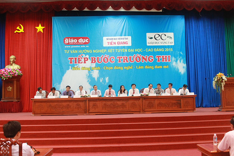 Chương trình tư vấn hướng nghiệp tuyển sinh tại Long An, Tiền Giang, Trà Vinh và Bến Tre.