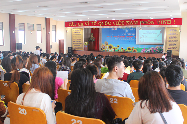 Trường Đại học Công Nghệ Sài Gòn tổ chức hội thảo “Trao đổi kinh nghiệm viết bài báo khoa học và công bố quốc tế”