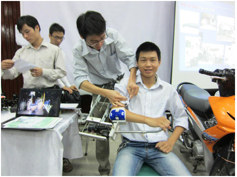 Sinh viên ĐH Bách Khoa chế tạo thành công thiết bị y tế