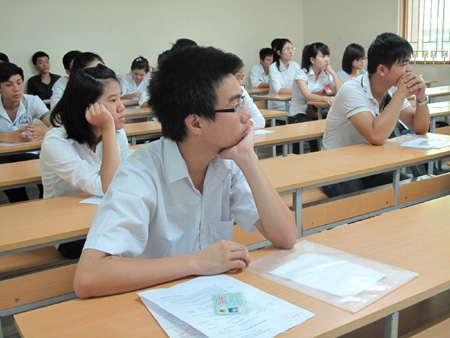 Vietnamese private universities face closure for lack of students