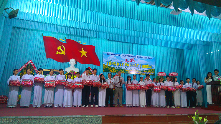Chương trình Học bổng STU - Chắp cánh ước mơ tại Trường THPT Nguyễn Đình Chiểu