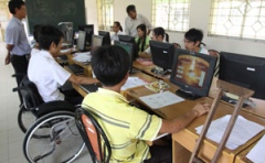 IT training opens doors for young people with disabilities