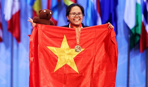 46th int’l chemistry Olympiad closes, Vietnam bags 2 gold medals