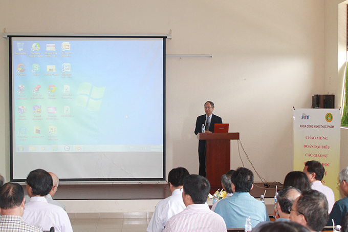 Đoàn giáo sư Hội Thực phẩm Đài Loan thăm và làm việc tại STU