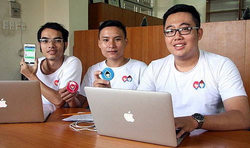 Young Vietnamese create Uber-style app to enable strangers to share rides